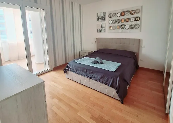Apartment Con Terrazzo Rom